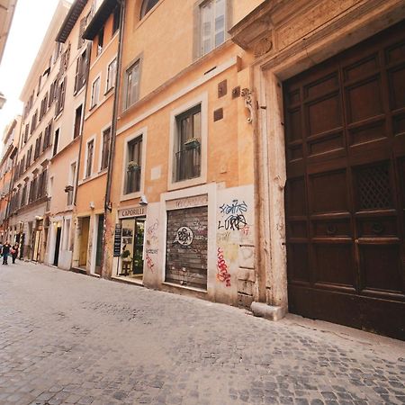 Pettinari By Buddyrent Roma Exterior foto