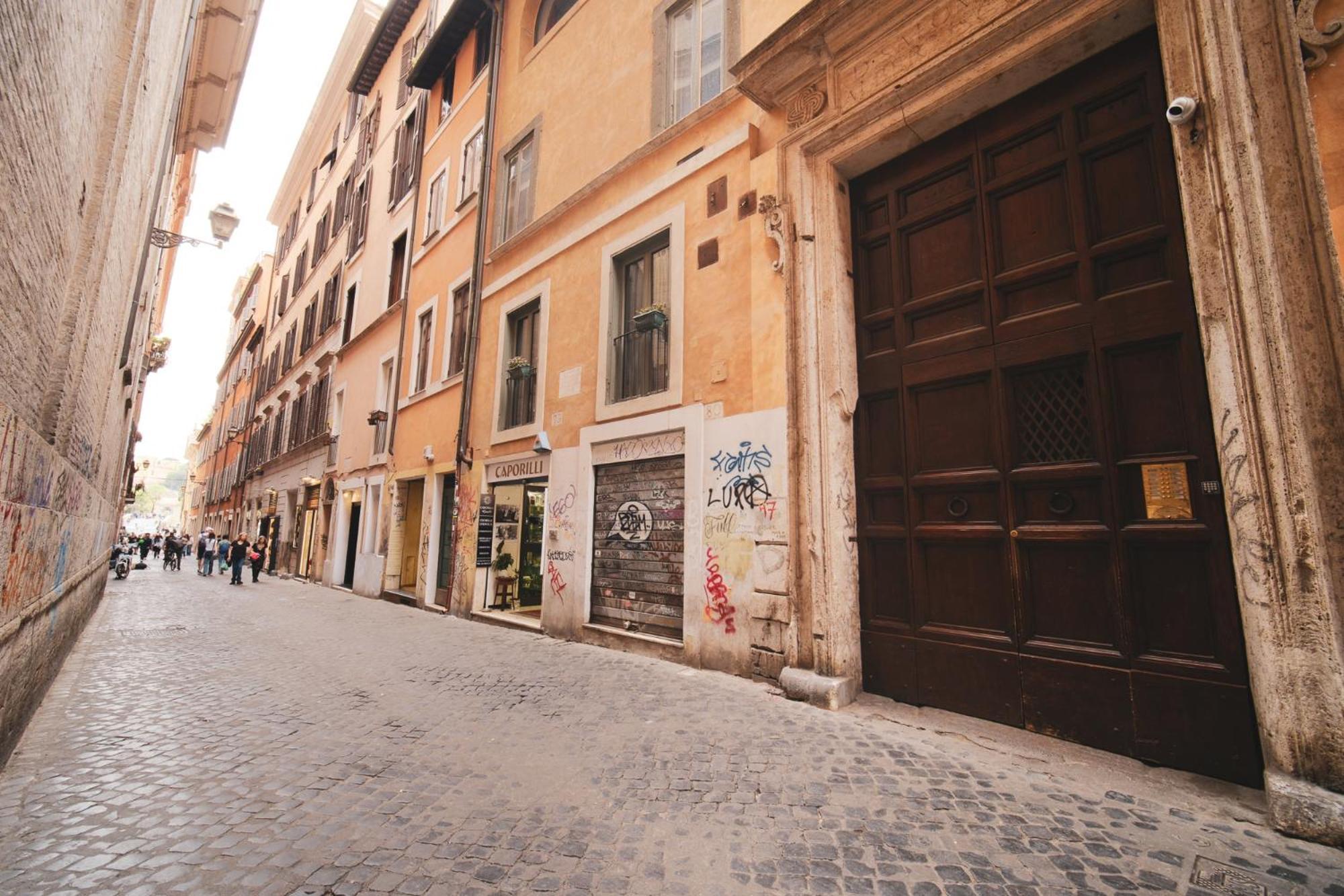 Pettinari By Buddyrent Roma Exterior foto